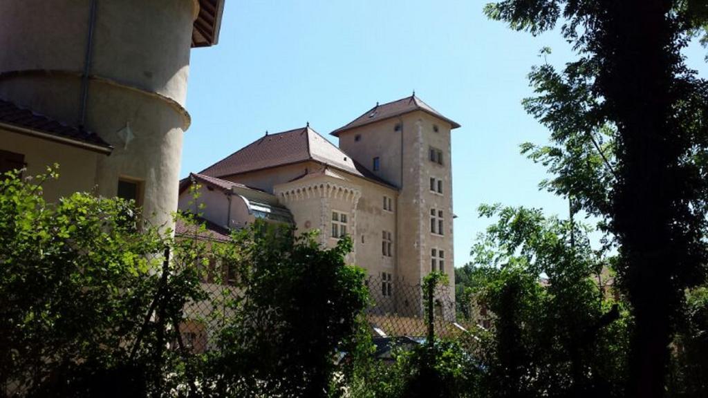 Tempologis - Chateau De La Rochette Fontaine  Екстериор снимка